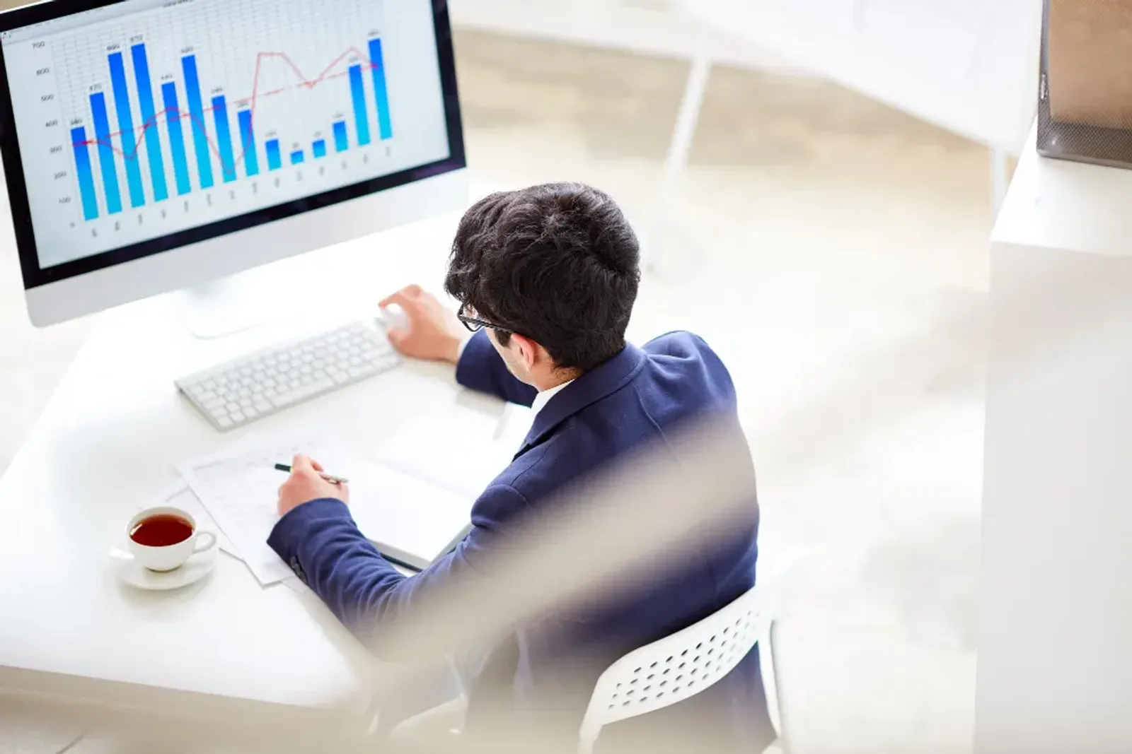 Como criar dashboards contábeis com IA