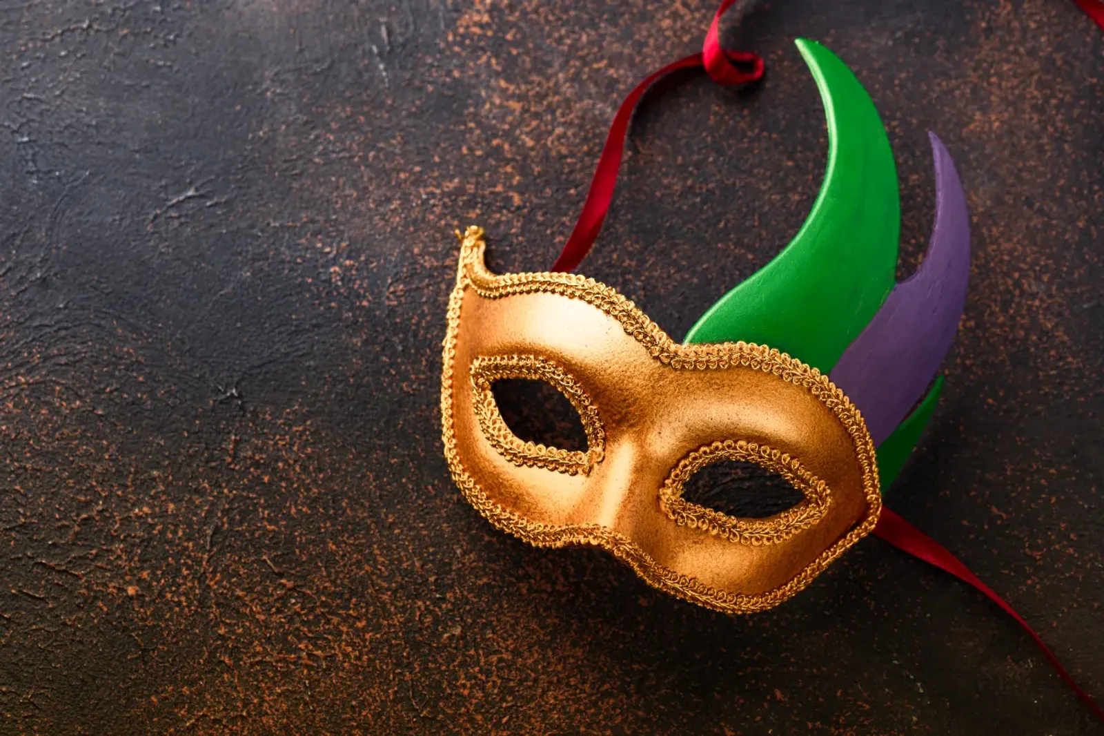Carnaval: ponto facultativo ou feriado? Saiba tudo sobre essa data e o expediente dos órgãos