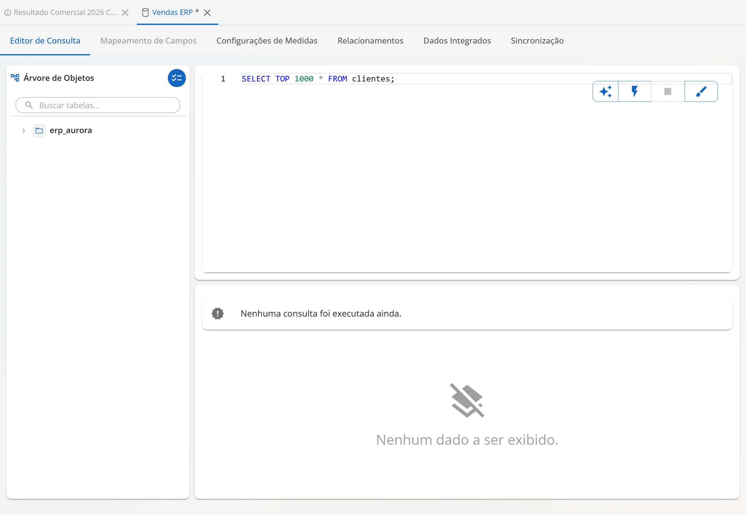 Aba Editor de Consulta de um cubo de banco, com a Árvore de Objetos à esquerda, a consulta SELECT TOP 1000 no editor e a barra com quatro botões: estrelas, raio, parar e pincel